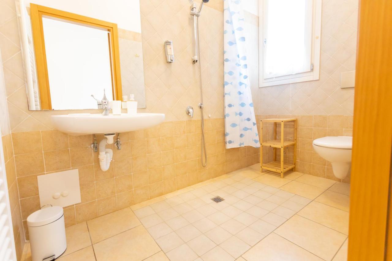 Borgo Levante Camere Porto Viro Esterno foto